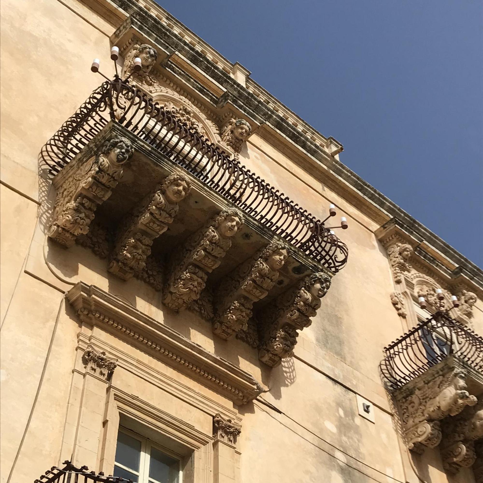 CasapiuHolidaySicilia Noto Exterior foto